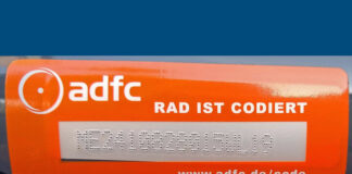 Velbert: ADFC codiert Fahrräder bei Tüller