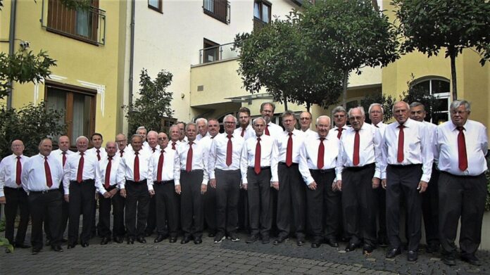 Der Velberter Männer-Chor tritt auf. Foto: Chor