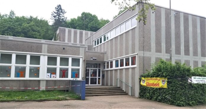 Die Grundschule Ellenbeek. Foto: Kling