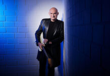 Der Gitarrenvirtuose Zed Mitchell gastiert in Langenberg. Fotorechte: Künstler