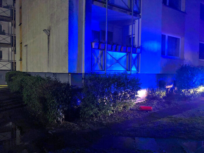 Nach einem Brandausbruch im Keller eines Hochhauses konnte die Polizei einen 14-jährigen Tatverdächtigen stellen. Foto: Polizei