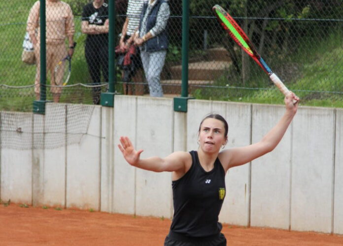 Die Netzballerin Liva Yildiz gewann ihr Einzel mit 6:4, 5:7 und 10:4 für ihr Team. Foto: NBV