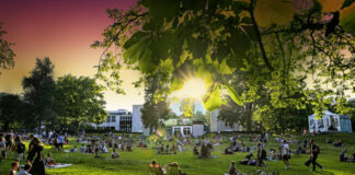 „Park Sounds“ im Stadtgarten eröffnen auch dieses Jahr den Sommer. Foto: Sven Lorenz/TUP