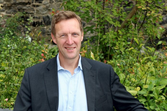 Stadtkämmerer Martin Gentzsch warnte vor einer drastischen Verschlechterung der Finanzlage in den kommenden Jahren.  Foto: Stadt Ratingen