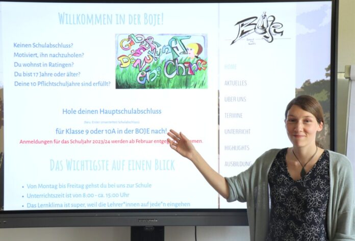 Johanna Michel ist die neue BOJE-Projektleiterin. Für das nächste Schuljahr ab 7. August sind noch Plätze frei. Foto: Stadt Ratingen