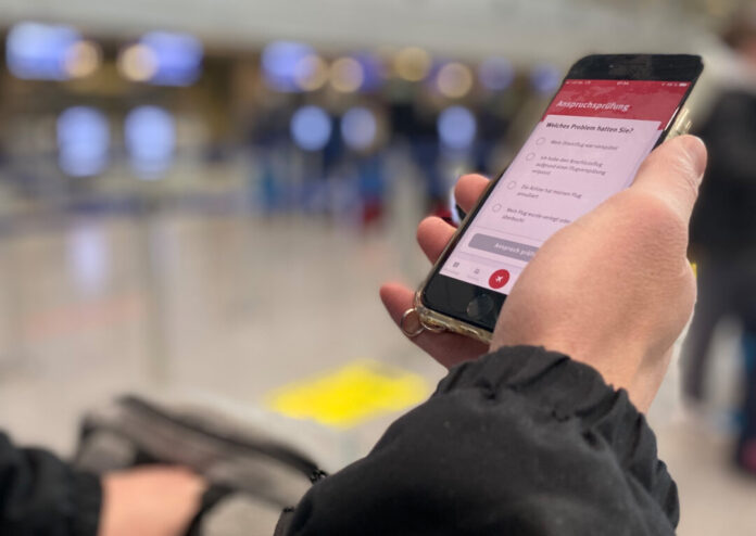 Per App kann man seinem Flugärger Luft machen und Unterstützung erhalten. Foto: VZ NRW