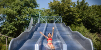 Mit dem Sommerfest im Freibad Angerbad startet Ratingen in die Sommerferien. Foto: Stadtwerke Ratingen/Falco Peters