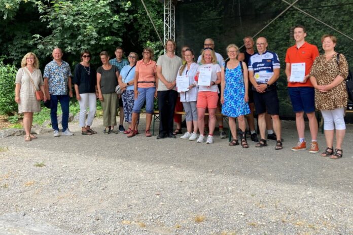 Die Gewinnerinnen und Gewinne der Aktion Stadtradeln. Foto: Stadt Wülfrath