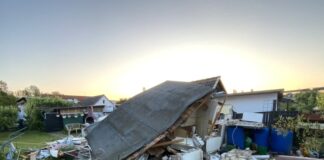 Ein Blick auf die Einsatzstelle nach der Explosion. Foto: Feuerwehr Ratingen