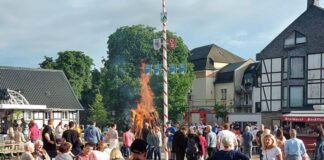 Das Sonnwendfeuer wird auch dieses Jahr nicht fehlen. Foto: Velbert aktiv