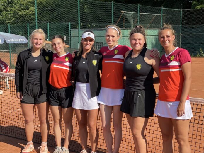Knapp mit 4:5 haben die NBV-Damen gegen den TC Bredeney verloren: Shura Poppe, Liva Yildiz, Marina Bassols, Lauren Wagenaar, Evelyn Altmaier und Cindy Burger. Foto: NBV