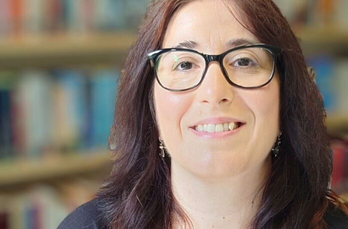 Stadtteilbibliothek West_Frau Petropoulou Katherina Petropoulou leitet ab sofort die Stadtteilbibliothek am Berliner Platz in Ratingen West. Foto: Stadt Ratingen