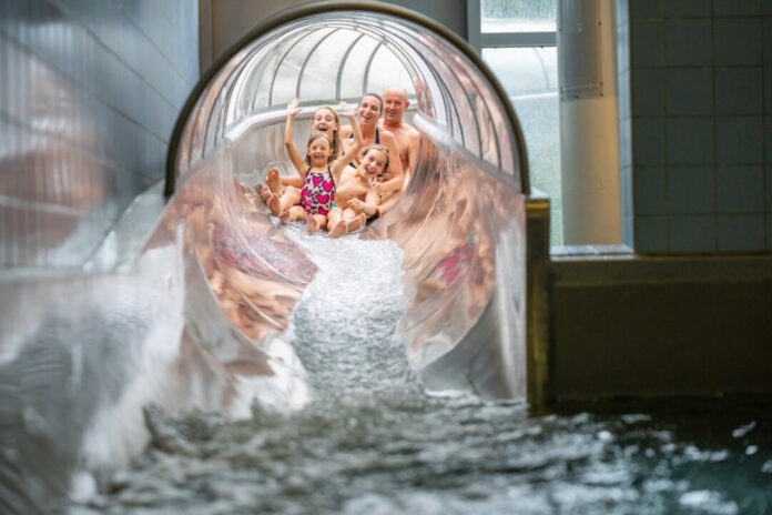 Wasserspaß an heißen Tagen - im Kreis Mettmann gibt es viele Freizeitmöglichkeiten für Kinder. Foto: Patrick Gawandtka/Kreis Mettmann
