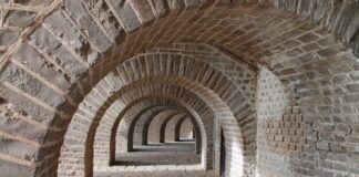 Für die Gruppe geht es gemeinsam nach Xanten. Foto: pixabay