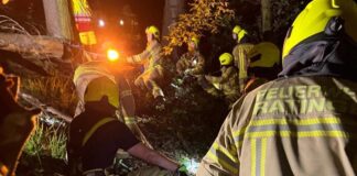Rettungskräfte vor Ort im Einsatz. Foto: FW Ratingen