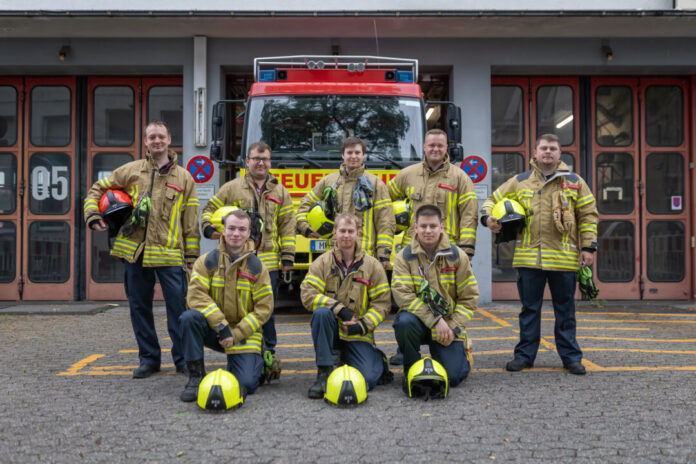 Besatzung des zweiten Löschfahrzeuges am Standort Lintorfer Straße. Foto: FW Ratingen