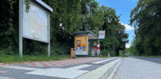 Bordsteinkante sowie ein Blindenleitsystem. Foto: Stadt Erkrath