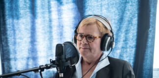 In der aktuellen Folge des Gesundheitspodcast geht es um Schlafapnoe. Als Expertin spricht Prof. Dr. Maritta Orth, Chefärztin der Pneumologie, Schlaf- und Beatmungsmedizin am Helios St. Elisabeth Klinik Oberhausen. Foto: Helios/KIRMES GmbH & Co KG