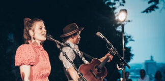 Das Duo "Mrs. Greenbird" gastiert in Ratingen auf der Sommerbühne. Foto: Jens Fricke