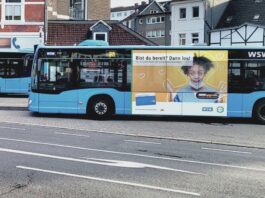Kontrollen gegen Kriminalität in Velbert: Fokus auf Neviges und Langenberg Busse warten am Busbahnhof in Neviges. Foto: Volkmann