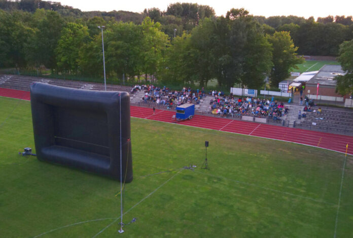 Im Toni-Turek-Stadion in Alt-Erkrath gibt es Kinogenuss unter freiem Himmel. Foto: Stadt Erkrath