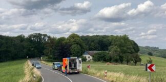 Die Unfallstelle an der Nordrather Straße in Velbert. Foto: Polizei