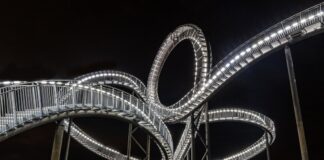 Die Landmarke "Tiger and Turtle" in Duisburg ist das Ziel der Tour. Foto: pixabay