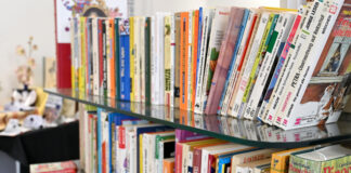 Jede Menge Lesestoff gibt es beim Büchermarkt. Foto: Mathias Kehren