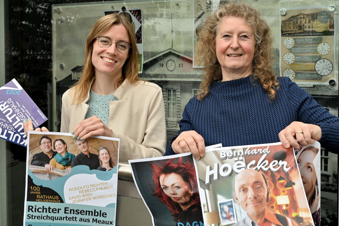 Janina Felchner und Veronika Kautz haben das Kulturprogramm vorgestellt. Foto: Mathias Kehren