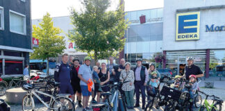 Die Radlergruppe startete Am Diek, dann ging es auf dem Panoramaradweg Richtung Tönisheide und zuletzt für ein Abschlusstreffen zum Zeittunnel. Foto: CDU