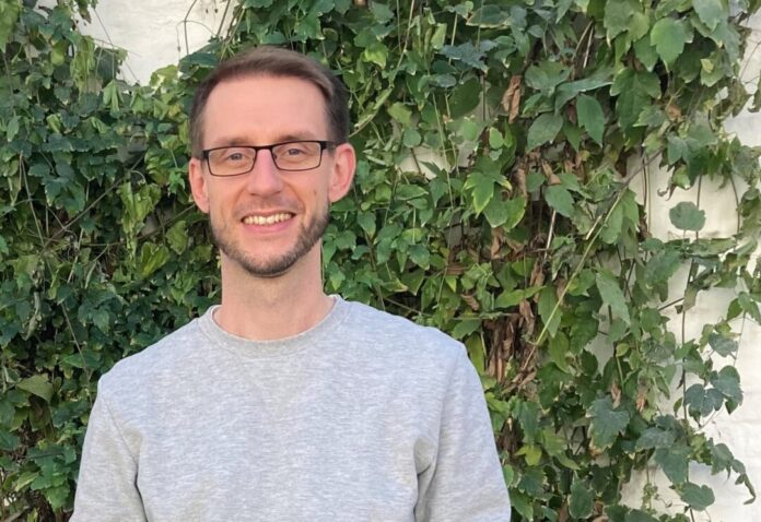 Seit dem 1. September ist Philip Herms neu im Klimaschutzteam der Stadt Ratingen. Foto: Stadt Ratingen