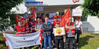 Vor Ort protestierten die Akteure für den Standorterhalt. Foto: IG Metall Velbert