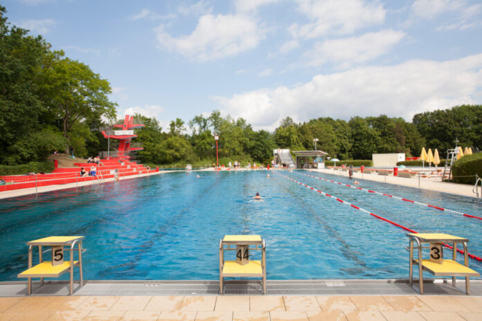 Die Freibadsaison im Freibad Angerbad war geprägt von stark schwankenden Wetterbedingungen. Foto: Ansgar Photography/Stadtwerke Ratingen