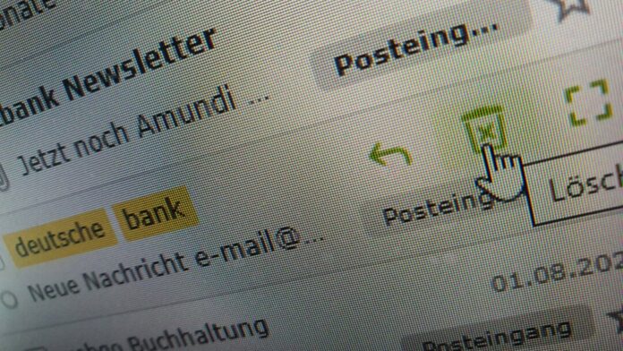 Aktuell kursieren Phishing-Mails im Internet: Kriminelle haben Kundinnen und Kunden der Deutschen Bank ins Visier genommen. Foto: Volkmann