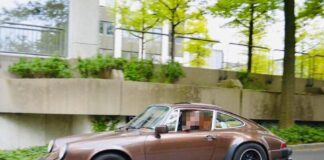 Nach diesem Porsche sucht die Polizei in Essen. Foto: Polizei