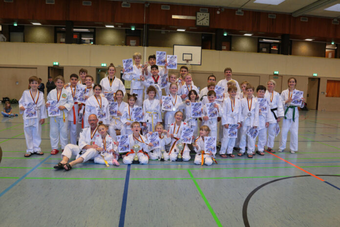 Viele waren bei den Vereinsmeisterschaften dabei und kämpfte um Titel. Foto: Mettmann-Sport