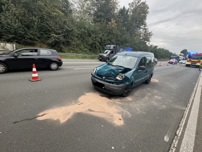 Die Unfallstelle auf der A3, zu der die Feuerwehr am Nachmittag ausrückte. Foto: FW Ratingen