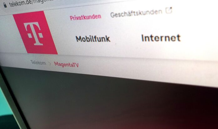 Wer sich über seinen Kontostatus informieren möchte, sollte das ausschließlich über die offiziellen Kanäle des Telekommunikationsdienstleisters tun. Foto: Volkmann