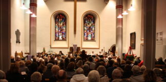 Die Musikschule lädt wieder zum Adventskonzert in die evangelische Stadtkirche ein. Foto: Stadt Ratingen/Archiv