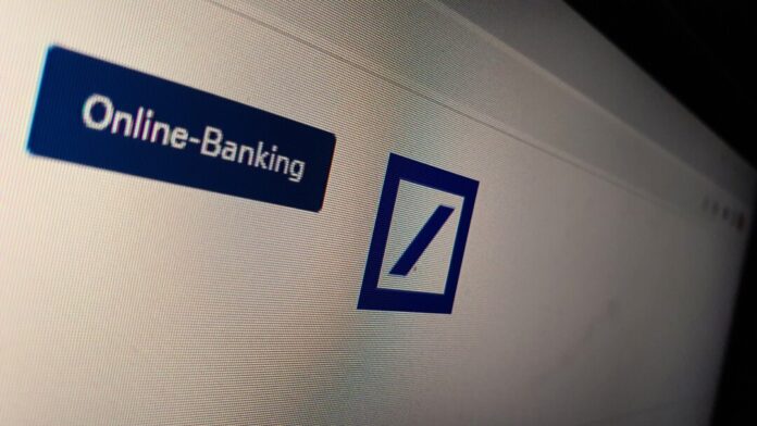 Wer in Zweifelsfällen sichergehen will, ob Probleme mit dem Account bestehen, sollte eigenhändig die offiziellen Kanäle der Deutschen Bank ansurfen. Foto: Volkmann