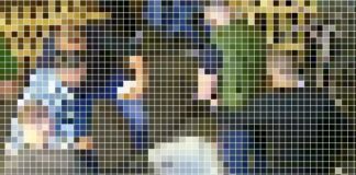 Fünf Männer sollen einen Mann bei einem Angriff schwer, einen weiteren Mann leicht verletzt haben. Foto (verfremdet): Polizei