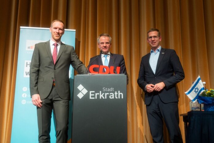 Jan Heinisch, CDU Kreisvorsitzender; Andreas Ehlert, Handwerkspräsident; Christoph Schultz (CDU) Bürgermeister der Stadt Erkrath Foton: Lars Weiss / OMV