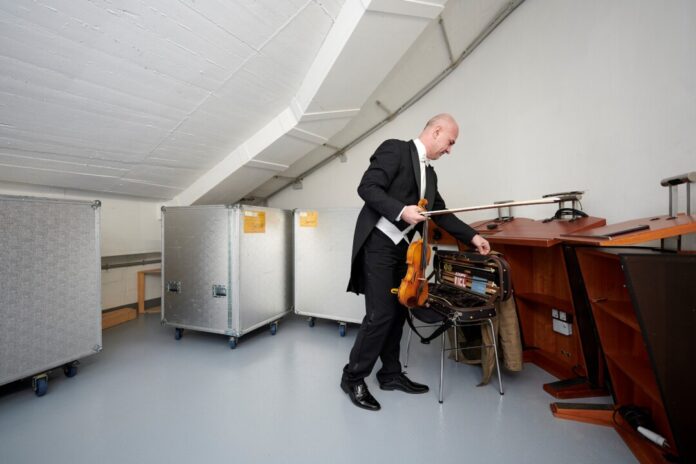 Nikolai Mintchev wird den musikalischen Abend leiten. Foto: Uwe Schinkel