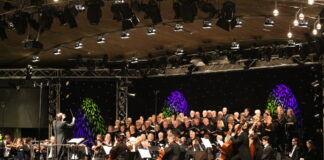 Der Konzertchor Ratingen gestaltet gemeinsam mit der Sinfonietta am 23. Dezember das Weihnachtskonzert der Stadt Ratingen in der Stadthalle. Foto: Konzertchor Ratingen