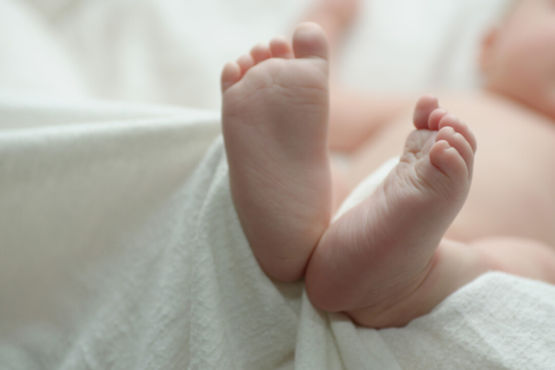 Neugeborenes, Babyfüße, Nahaufnahme, Zärtlichkeit, Weichheit