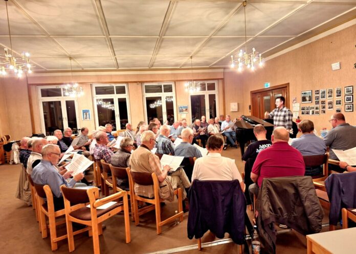 Bei den Proben des Sängerkreises kann man spontan vorbeischauen. Foto: MGV