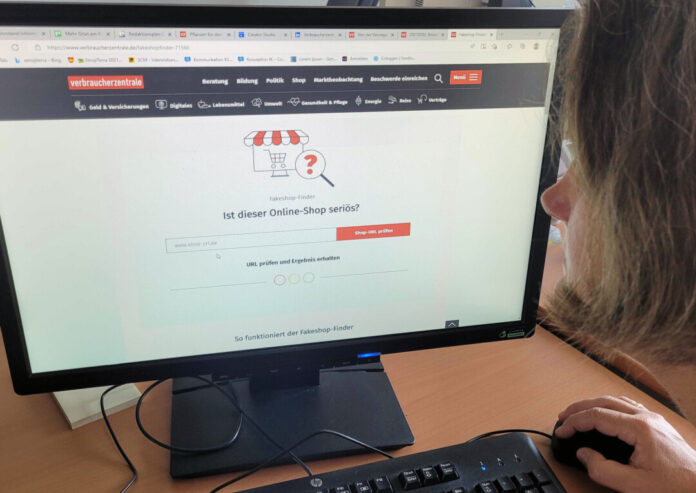 Der Fakeshop-Finder ist für die Verbraucherzentrale ein Erfolgsmodell. Foto: VZ NRW