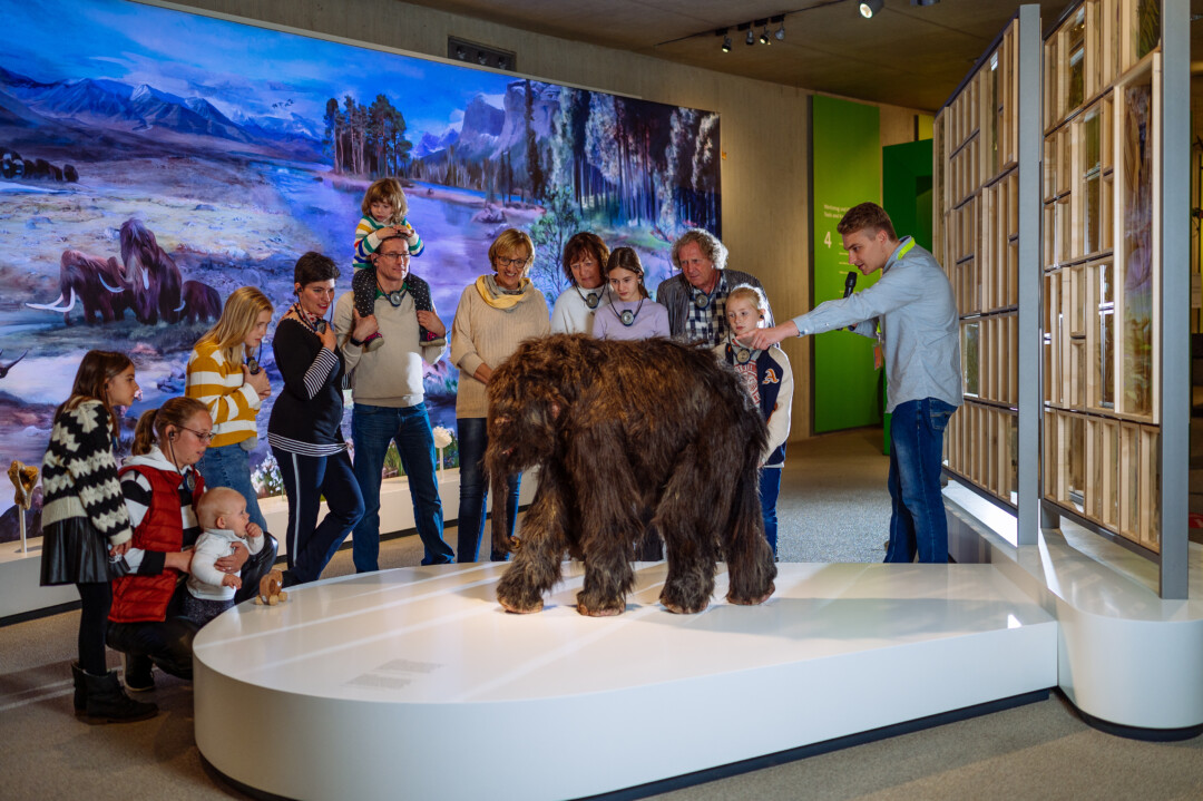 Die Führung richtet sich an Familien. Foto: Neanderthal-Museum