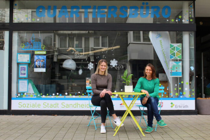 Karin Kepka (r.) verstärkt das Team des Quartiersmanagements Sandheide und bildet zusammen mit Julia Zinn (l.) die neue Projektkoordination. Foto: Stadt Erkrath