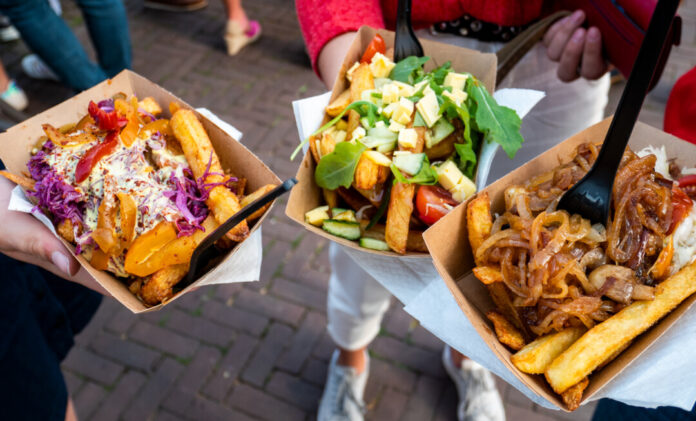 Leckeres Essen und Musik - das ist die Idee des Street Food-Festivals in der Velberter City. Foto: Just Festivals